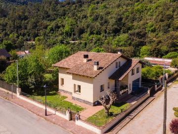 Chalet en venta en Tagamanent. Libertad, espacio y tranquilidad en esta casa unifamiliar!. Chalets.