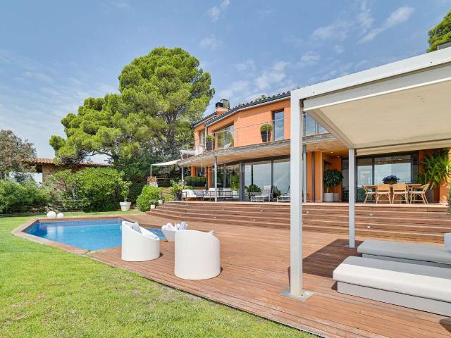Chalet en venta en Tamariu Costa Brava. Chalets.