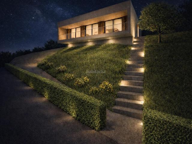 Chalet en venta en Taradell. Exclusiva obra nova a Taradell Casa a 4 vents amb jardí en parcel·la de 800 m². Chalets.