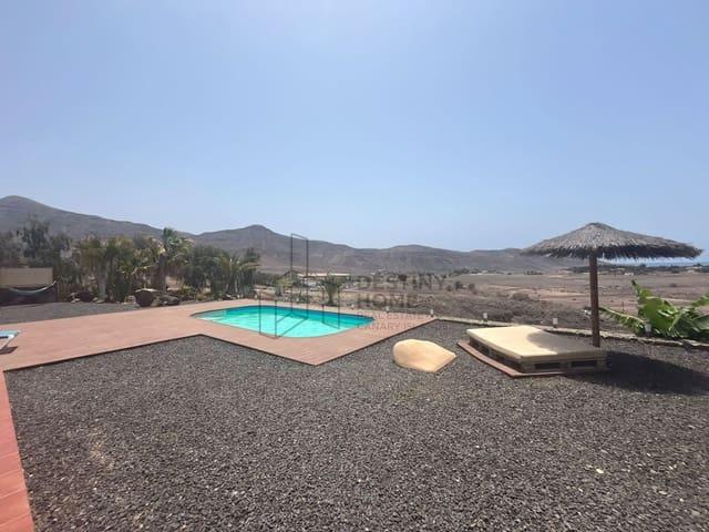 Chalet en venta en Tarajalejo, Fuerteventura