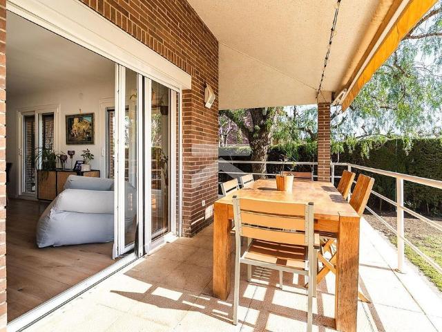 Chalet en venta en avenida Boscos de Tarragona, Tarragona, de 240 m² 5 habitaciones por 695.000