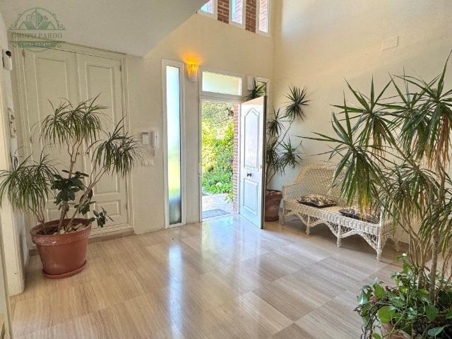 Chalet en venta en Tarragona, Urbanitzacions de Llevant Costa Dorada. Chalet espectacular en Els Boscos de Tarragona. Chalets.