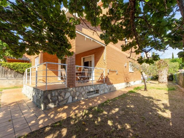 Chalet en venta en Tarragona, Urbanitzacions de Llevant Costa Dorada. CHALET MEJOR ZONA DE TARRAGONA. Chalets.