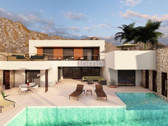 Chalet en venta en Teulada, Alicante Costa Blanca