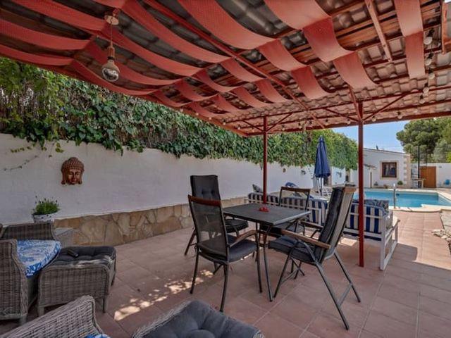 Chalet en venta en Teulada Moraira, Alicante