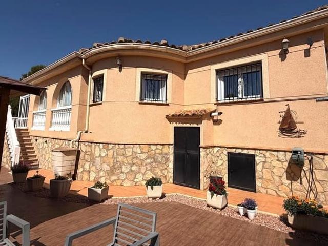 Chalet en venta en Tibi, Alicante