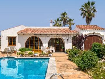 Chalet en venta en Trebaluger, Menorca