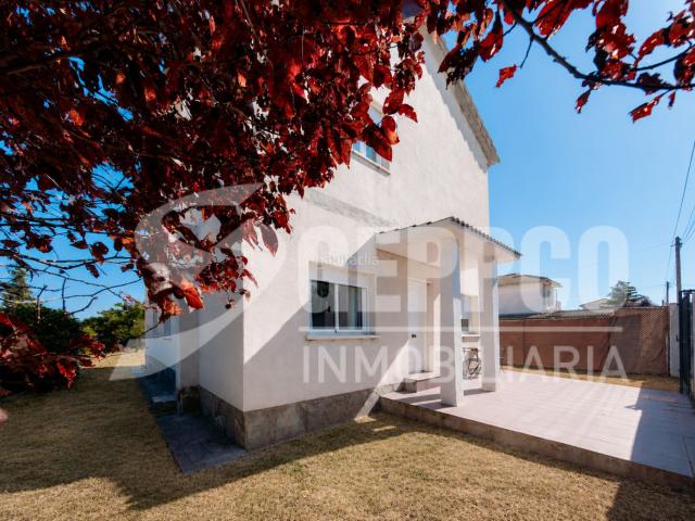 Chalet en venta en Trijueque. Chalets.