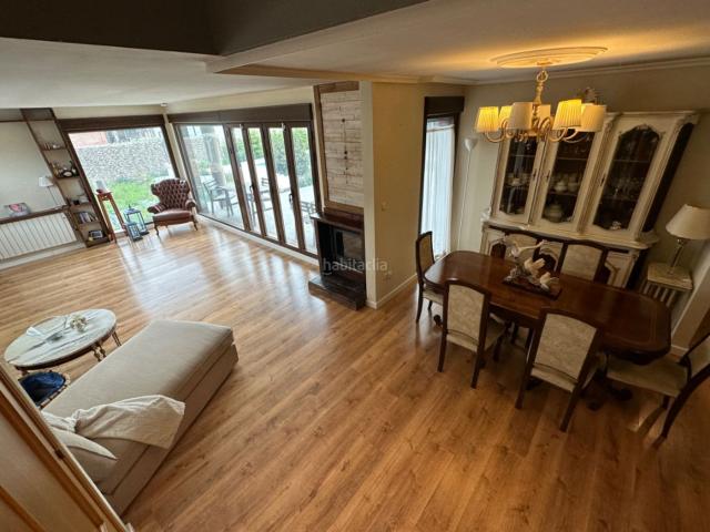 Chalet en venta en Tudela de Duero. Individual con gran parcela y piscina en. Chalets Tudela de.