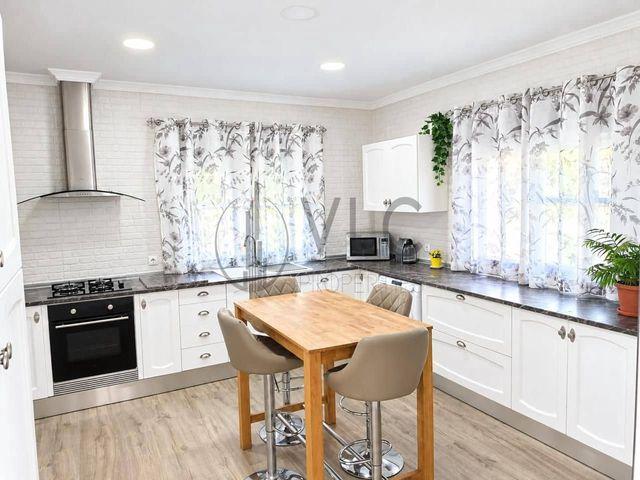 Chalet en venta en Turís, Valencia