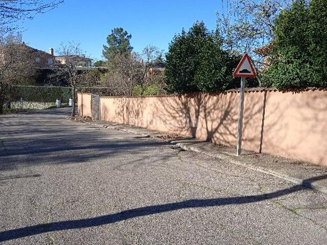 Chalet en venta en Uceda. OPORTUNIDAD DE INVERSIÓN INMUEBLE ALQUILADO. Chalets.