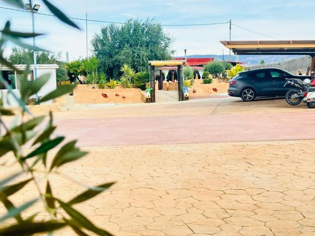 Chalet en venta en Ulea. CAMPO DE VERDAD. CIUDAD A 8 MINUTOS. Chalets.