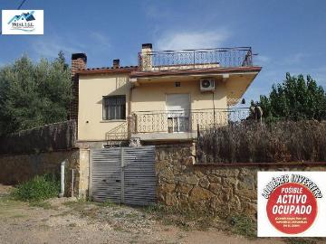 Chalet en venta en urbanización Mas Astarros, Castellbell i el Vilar, de 127 m² 3 habitaciones por 185.000