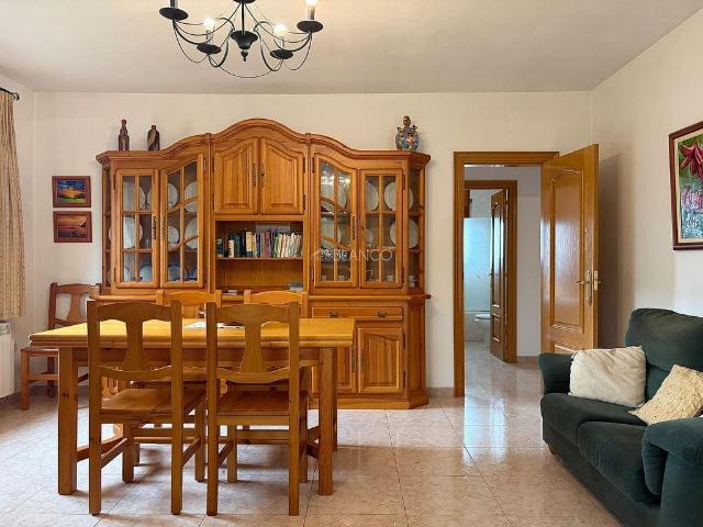 Chalet en venta en urbanización Castillo Cabrer, Cabrera d´Igualada, de 65 m² 3 habitaciones por 260.000