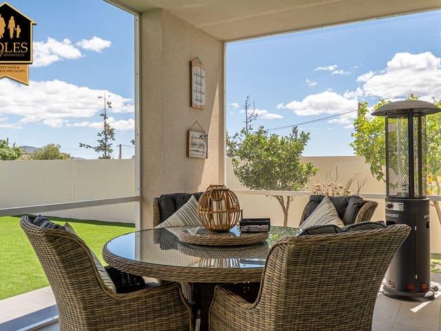 Chalet en venta en Urcal, Almería