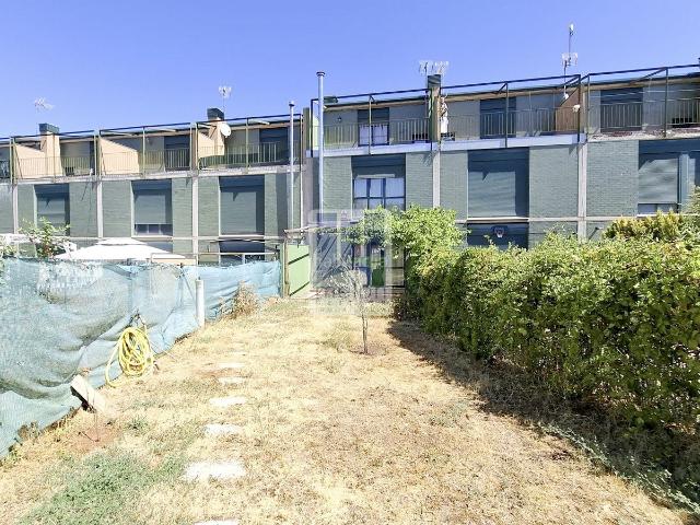 Chalet en venta en Valdorros. Chalets.