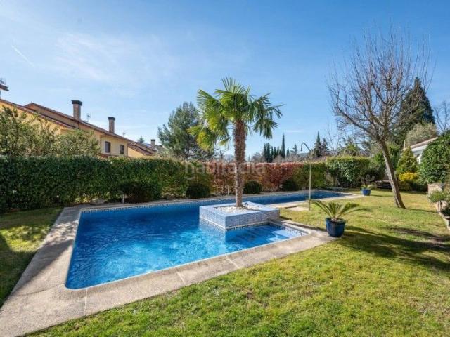 Casa pareada en venta en Valdemanco. Casa pareada en venta en Valdemanco Cerro Matallera Madrid. Casas pareadas.