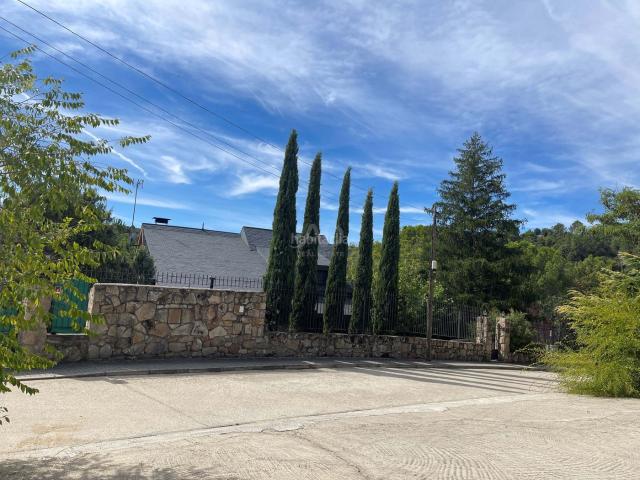 Chalet en venta en Valdemaqueda. Chalets.
