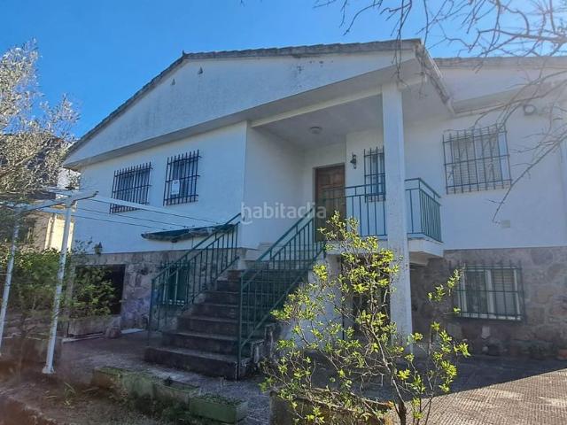 Chalet en venta en Valdemorillo, Valdemorillo Pueblo. Chalet en venta en Valdemorillo, 6 dormitorios. Chalets.