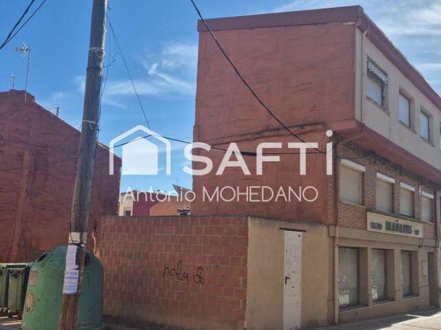 Chalet en venta en Valderas, León