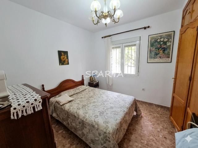 Chalet en venta en Valencina de la Concepción. ¡Fantástica Independiente en Valencina de la Concepción!. Chalets Valencina de la.