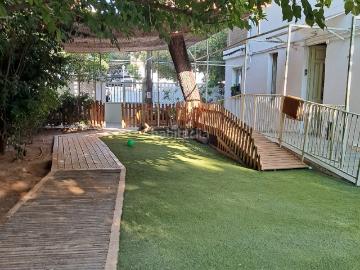 Chalet en venta en Valencia, Ciutat Jardí. CHALET EN EL CENTRO DE VALENCIA. Chalets.