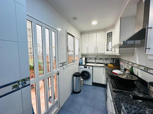 Chalet en venta en Valencia, El Cabanyal El Canyamelar. A un paso de la Plaza Armada Española. Chalets.