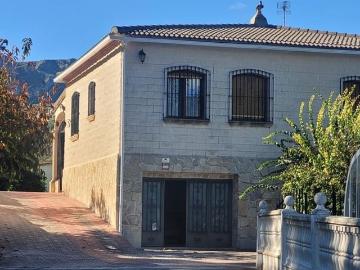 Chalet en venta en Vall de Laguart, Alicante
