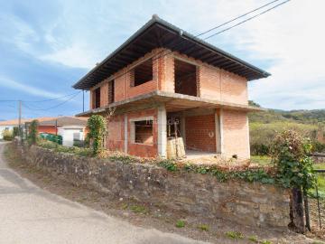 Chalet en venta en Valle de Mena. CHALET INDEPENDIENTE EN EL VALLE DE MENA. Chalets Valle de.