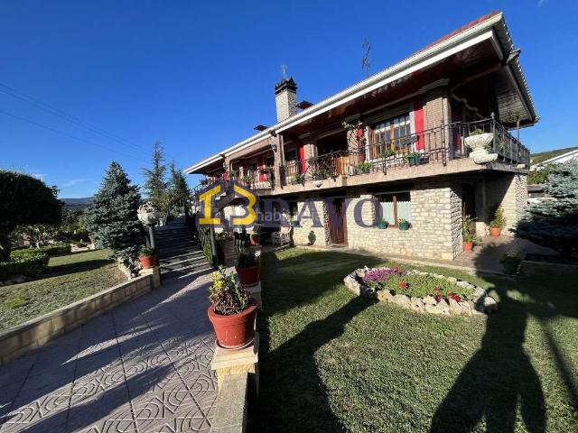 Chalet en venta en Valle de Mena. EXCLUSIVA VIVIENDA UNIFAMILIAR A MEDIA HORA DE BILBAO. Chalets Valle de.