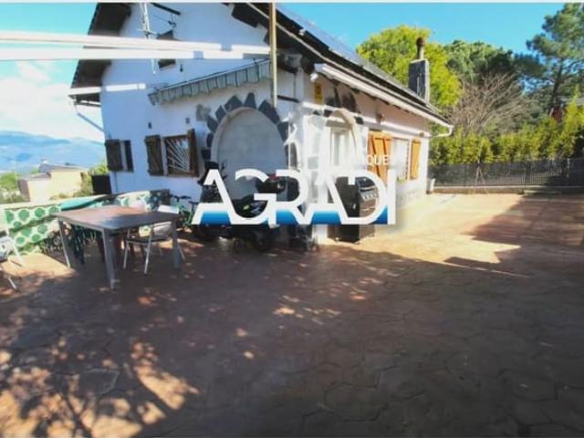 Chalet en venta en Vallgorguina, Barcelona