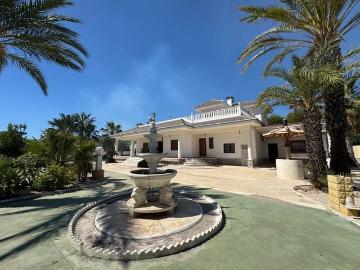 Chalet en venta en Valverde, Alicante Costa Blanca