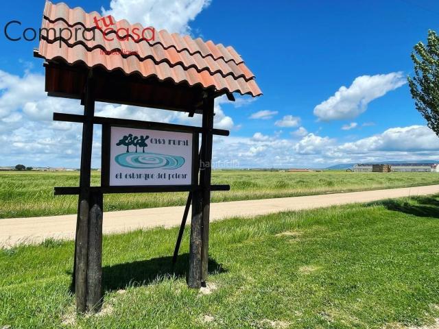 Chalet en venta en Valverde del Majano. VENTA.TURISMO RURAL. 8.000 METROS DE JARDIN. Chalets Valverde del.