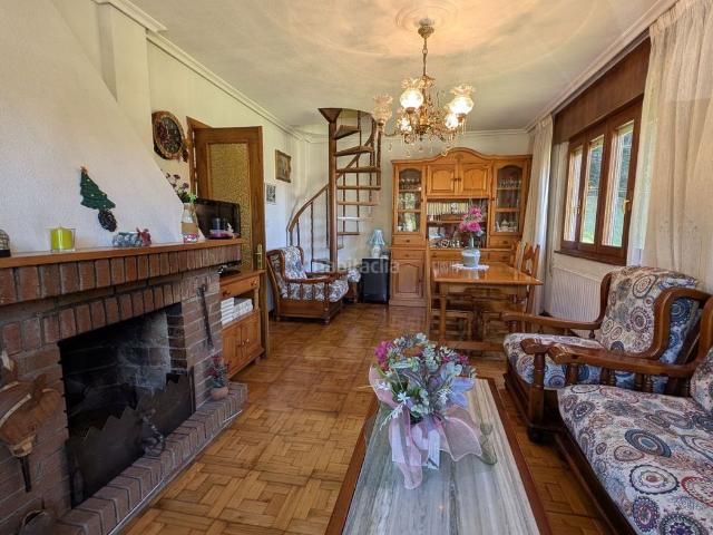Chalet en venta en Vega de Pas. Chalet en venta en Vega De Pas, 4 dormitorios. Chalets Vega de.