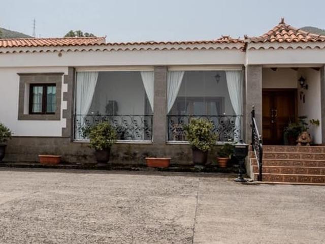 Chalet en venta en Vega de San Mateo, Gran Canaria