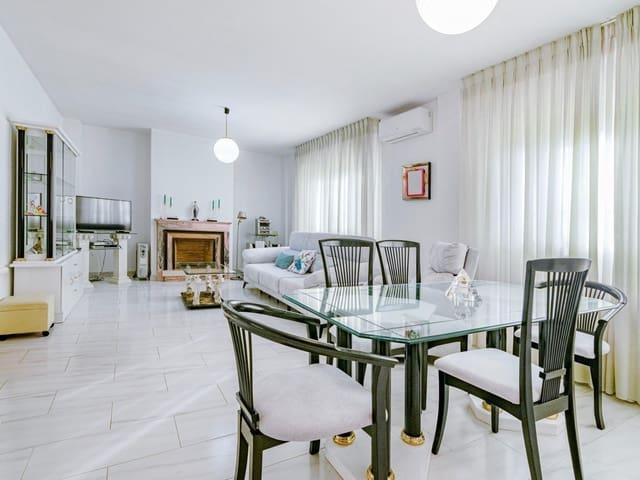 Chalet en venta en Vegas del Genil, Granada
