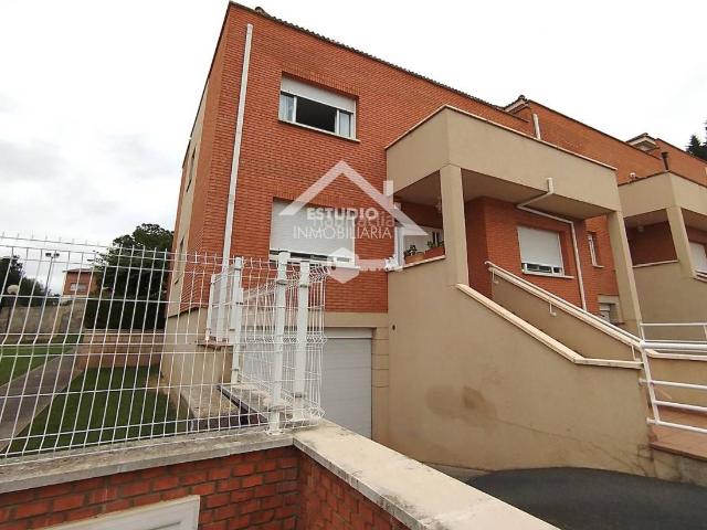 Chalet en venta en Viana. Venta de chalet en Viana. Chalets.