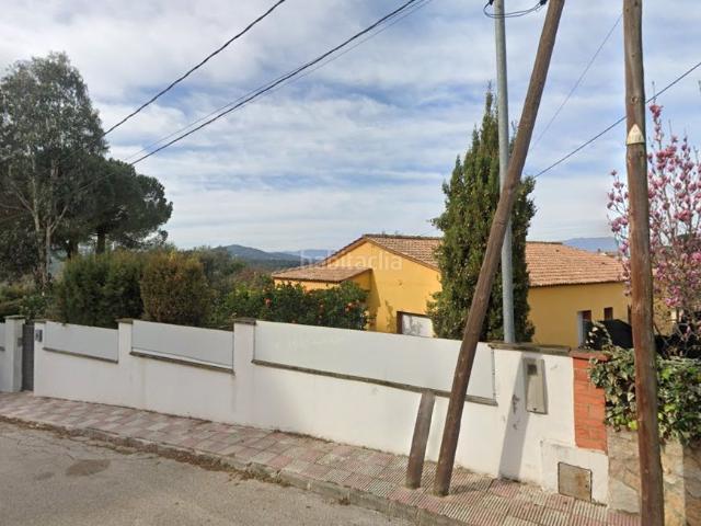 Chalet en venta en Vidreres, Aiguaviva Parc. Solvia Inmobiliaria Chalet independiente Vidreres. Chalets.