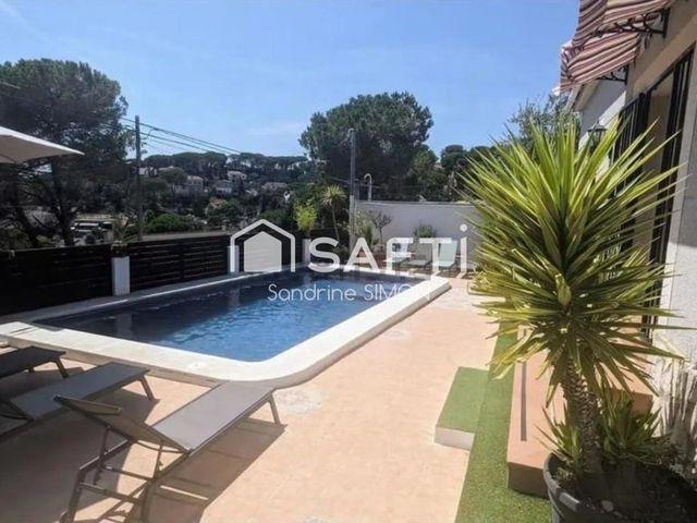 Chalet en venta en Vidreres, Girona