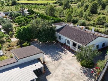 Villa en venta en Camp de Túria - Terraza