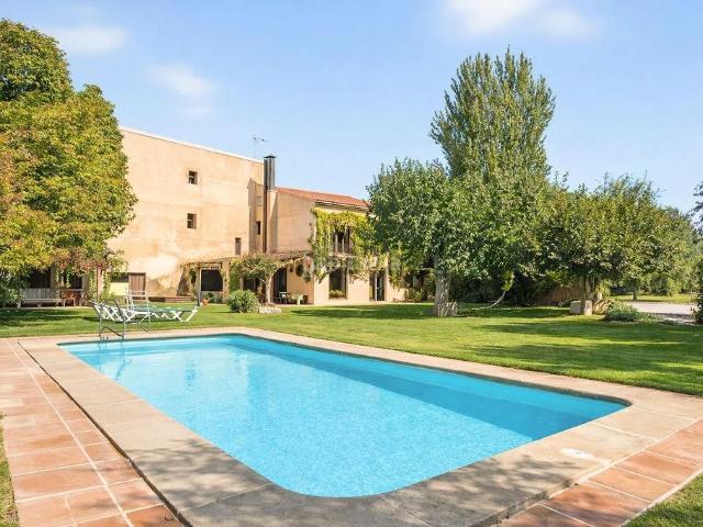 Chalet en venta en Vilanova de Bellpuig. Casa perfecta per gaudir tot lany. Chalets Vilanova de.