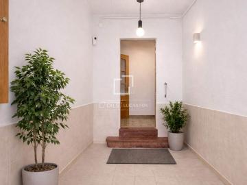 Chalet en venta en Vilanova i la Geltrú, La Geltrú Sant Jordi Costa Dorada. Casa sobre una parcela con potencial para la construcción de un edificio plurifamiliar, ideal para inversores, en venta en.