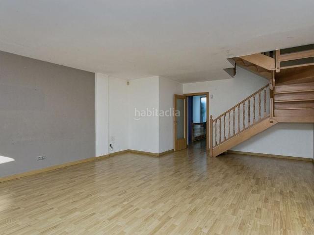 Chalet en venta en Vilanova i la Geltrú, Santa Maria Costa Dorada. Chalet adosado de 4 dormitorios en Vilanova i la Geltrú. Chalets Vilanova i la.