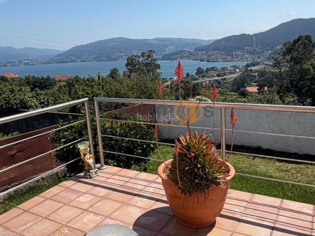 Chalet en venta en Vilaboa. Chalets.