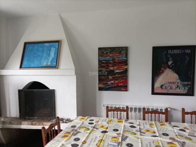Chalet en venta en Vilaboa. Gran casa con acceso directo al mar. Chalets.