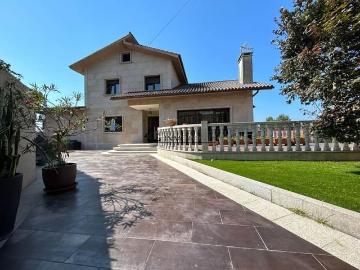Chalet en venta en Vilagarcía de Arousa, Pontevedra Rías Baixas