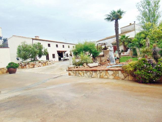 Chalet en venta en Vilobí del Penedès. Masia rural en venta Bellver, Vilobi del Penedes, Barcelona. Chalets Vilobí del.