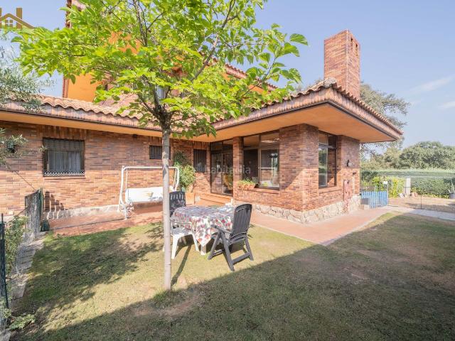 Chalet en venta en Villaviciosa de Odón, El Bosque. ESPECTACULAR CHALET INDEPENDIENTE. Chalets Villaviciosa de.
