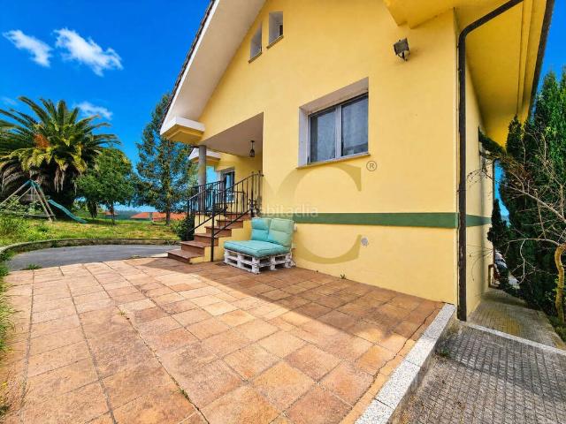 Chalet en venta en Villaviciosa, Quintes Arroes. Casa unifamiliar con finca en Arroes. Naturaleza, tranquilidad y múltiples posibilidades. Chalets.