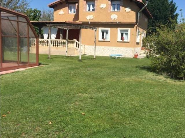 Chalet en venta en Villabáñez